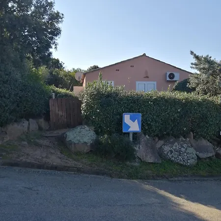 Vue Mer A Santa Giulia Apartment *